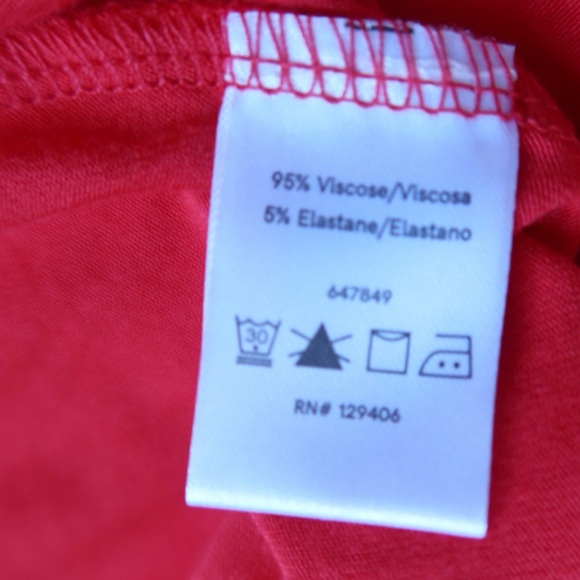 Venus Red Ruched Ring Zip Top – Size Small - Picture 4 of 4